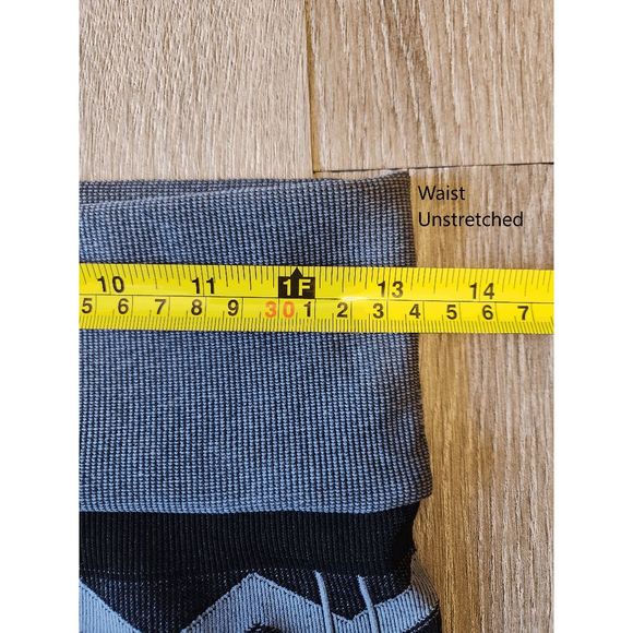 Lululemon Ebb To Street Pant Size 6 VGUC - Picture 9 of 12